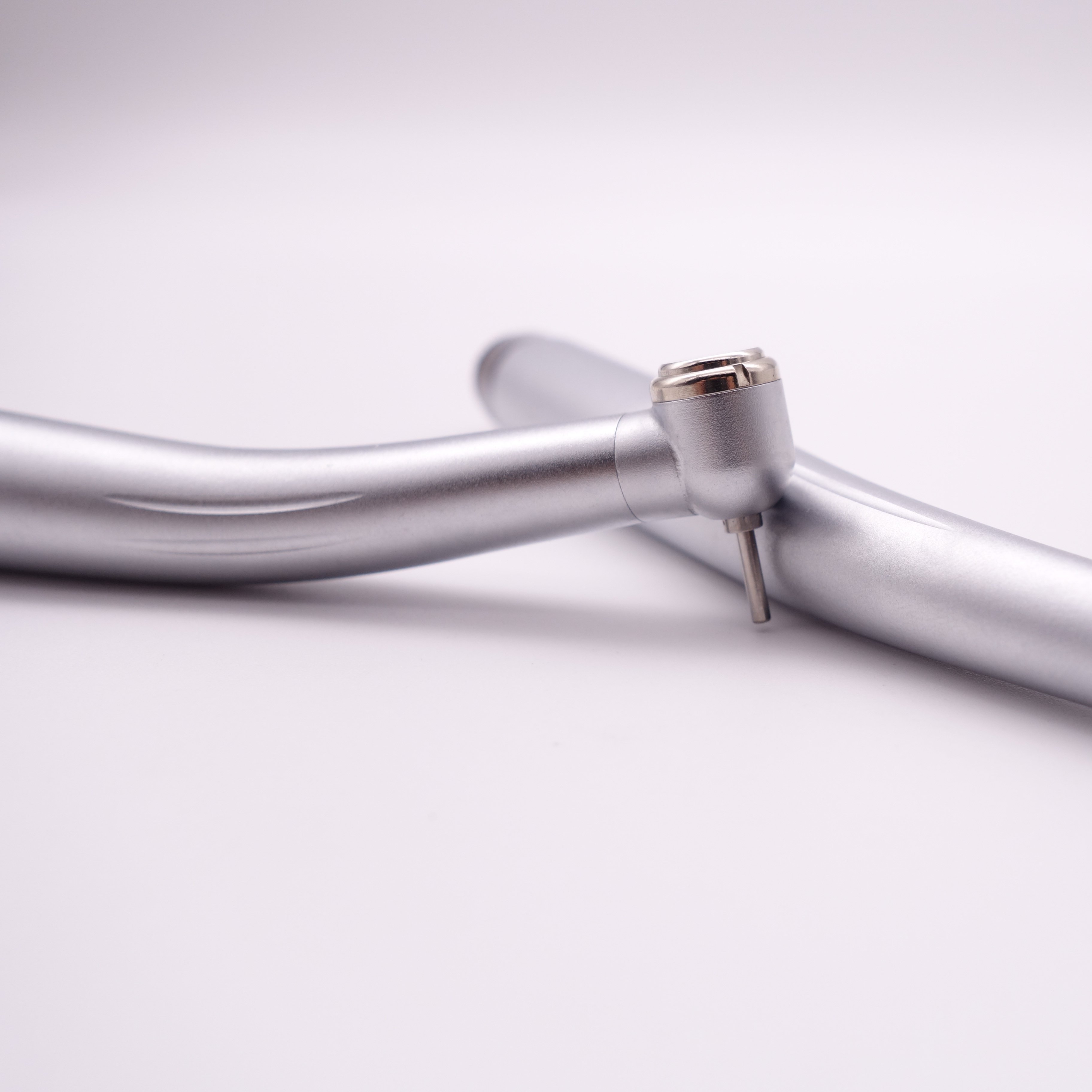 Highspeed turbine dental handpiece with dental material ceramic ball airotor handpiece dental supply