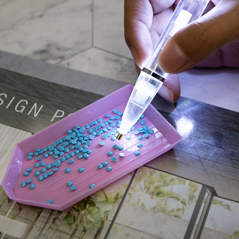 5d Diamond Painting Point Drill Pen LED Lighting Metal Point Drill Pen with Lights Diamond Art Embroidery USB Pen Tools