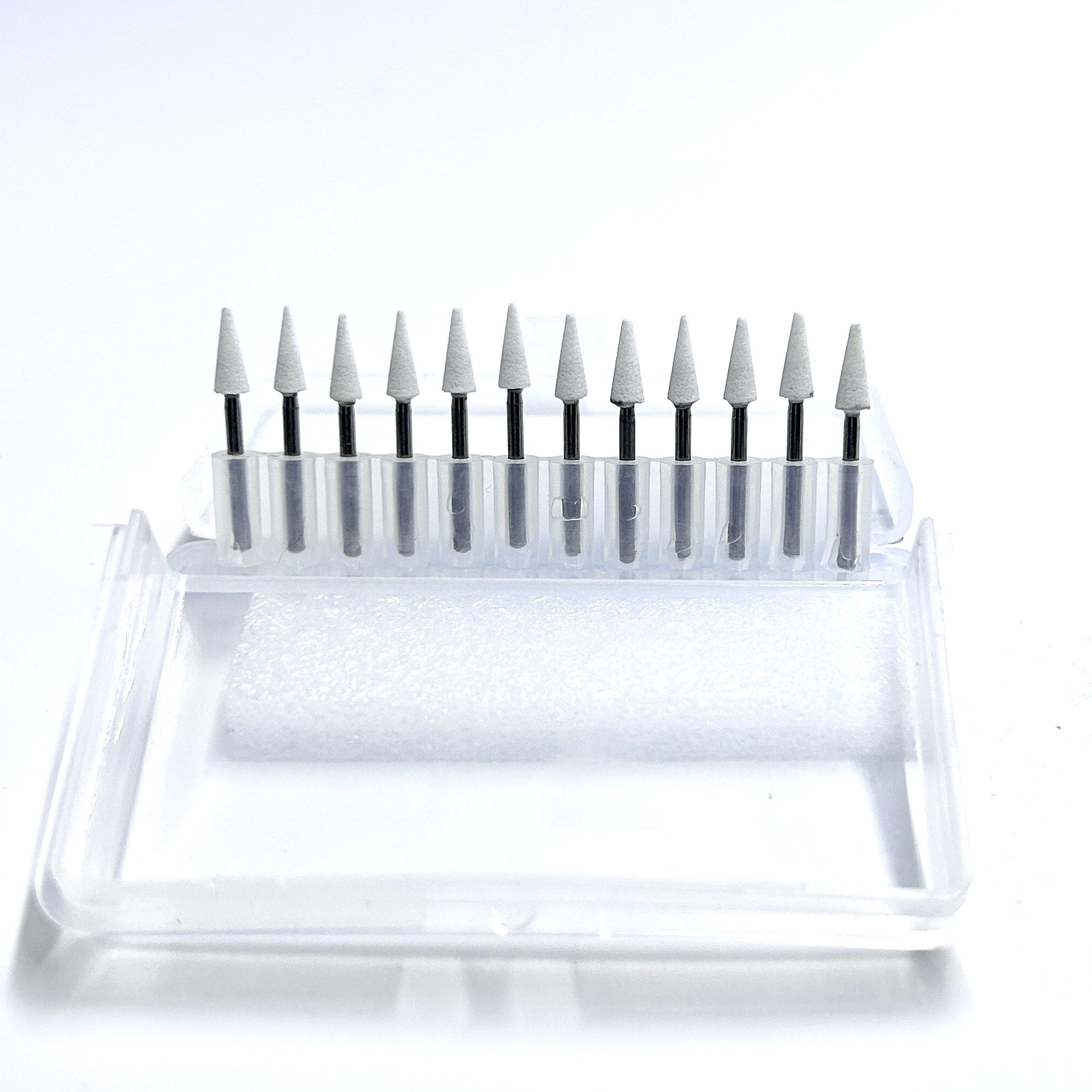CWF114 Dental use White Stone Polishing Ceramic Diamond Grinders FG Bur Drills Kits Aluminum Oxide 12Pcs/Box Dental Flame Cone