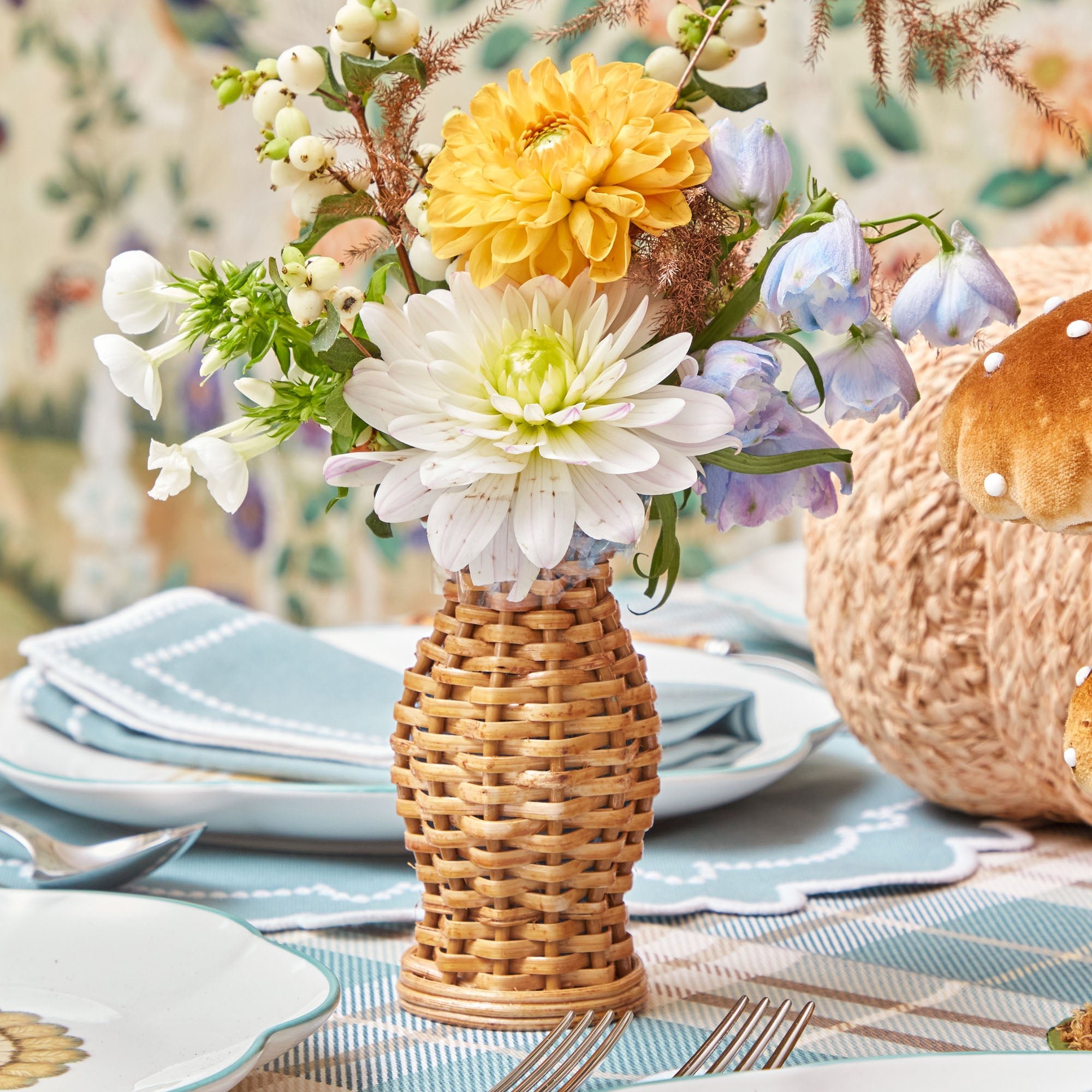 Tienphong Wholesale Modern Mini Natural Rattan Vase (Set of 3) - Natural Rattan Gifts for Her Him Family