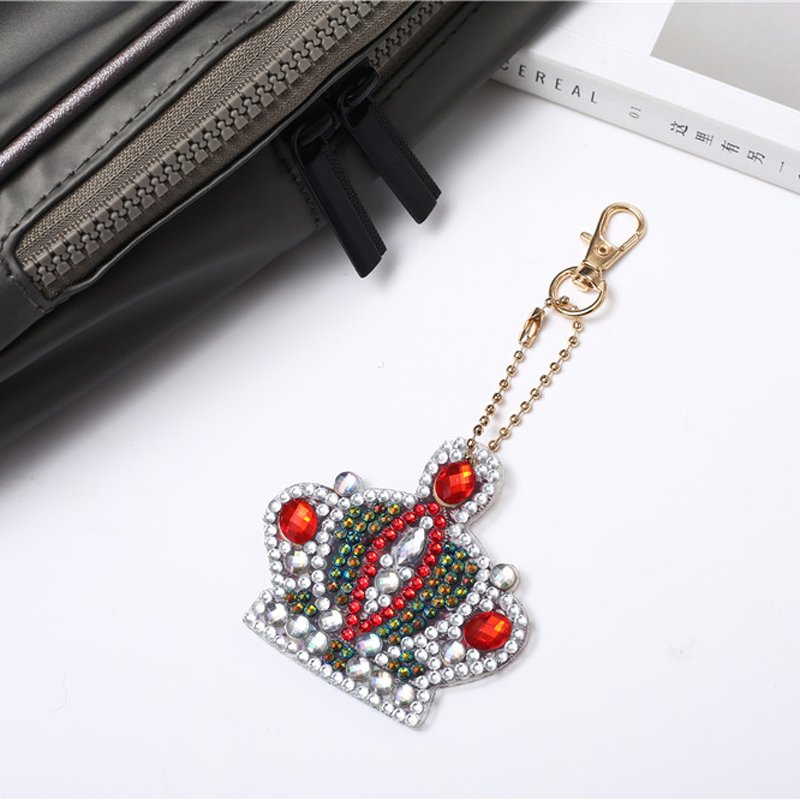 Wholesale 5 Pieces 5d Diy Diamond Painting Keychain Crown Picture Cartoon Design Key Ring Decoration
