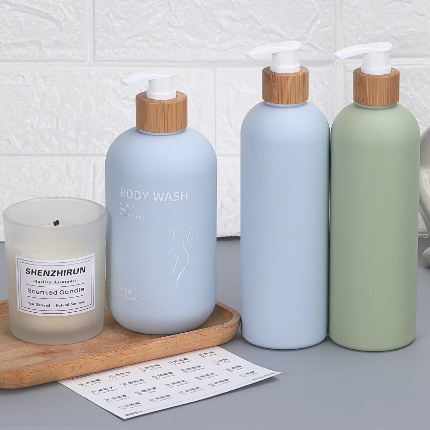 Shampoo Bottle Hotel Shower Gel Bottle 300ml 400ml Plastic with Bamboo Luxury Pump Cap for Travel Shampoo Packaging Cosmetic