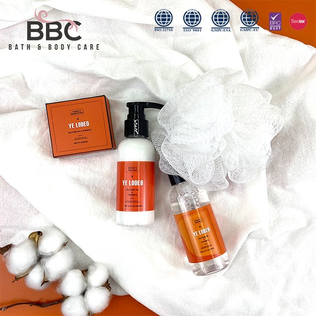 Wholesale moisturizing handmade natural green tea body soap Body lotion Shower gel W Bath Ball in PVC bag spa set