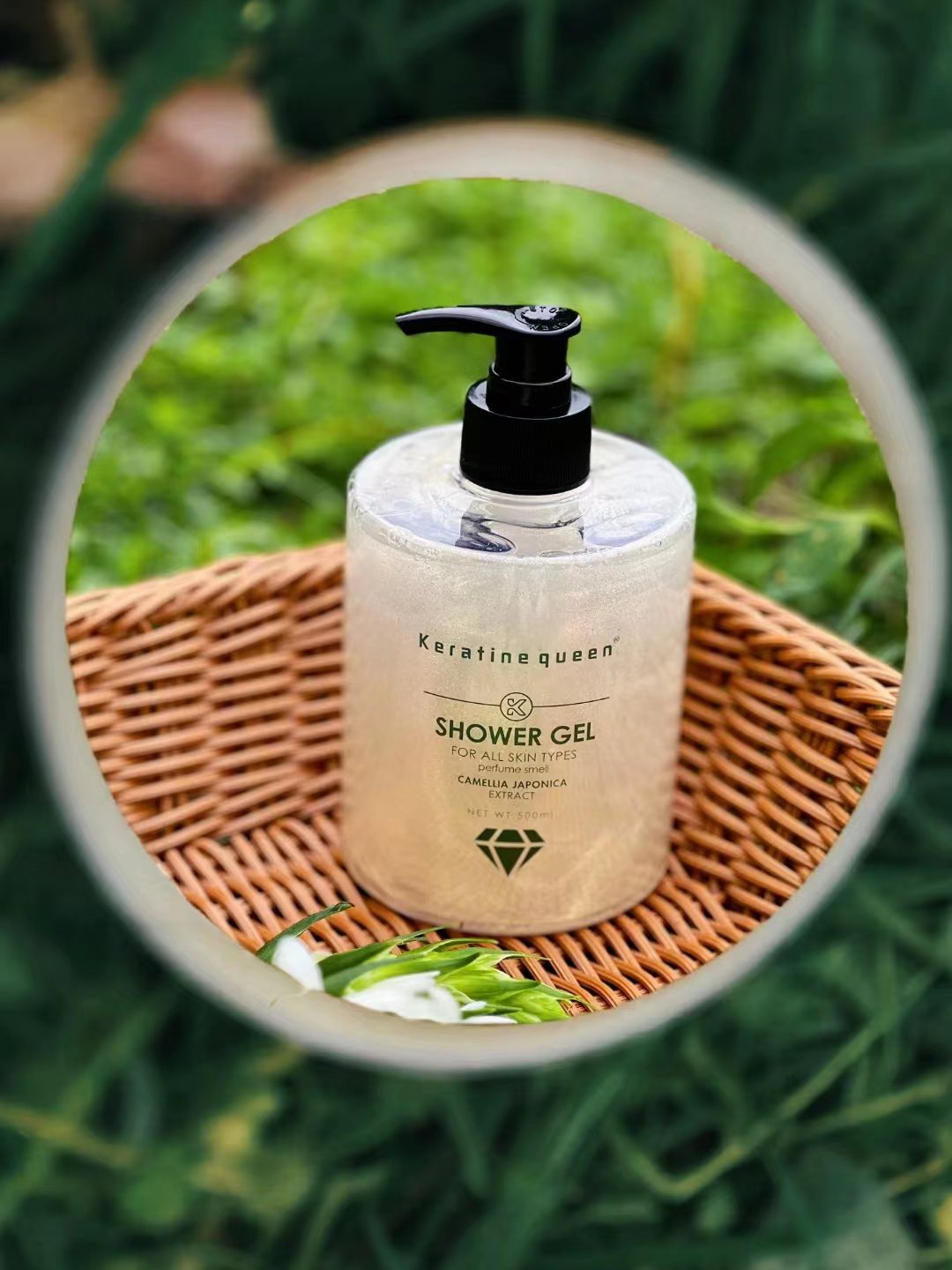 private label high quality gilding body wash gel whitening bath bleaching shower gel deep cleaning and moisturizing body wash