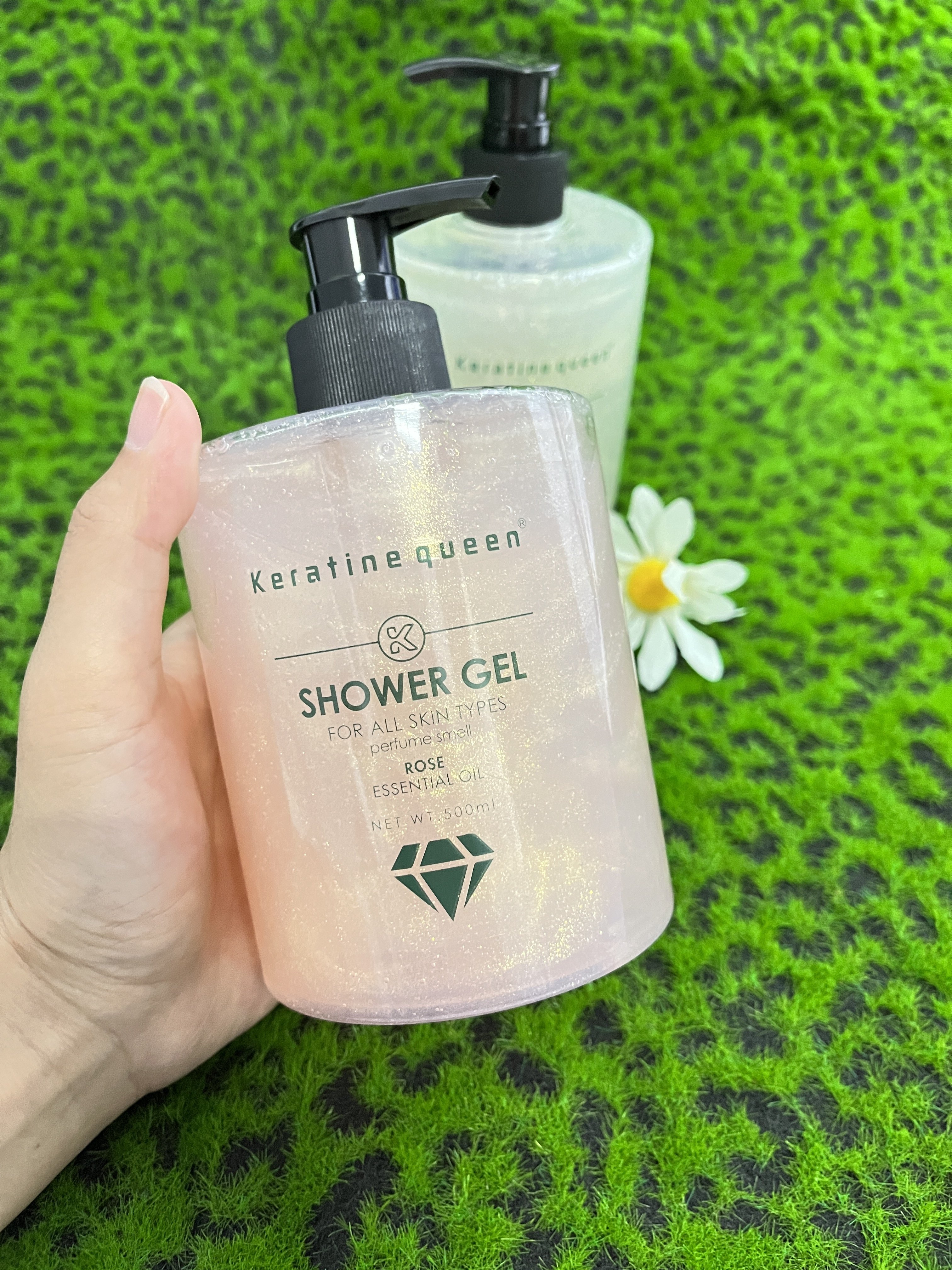 private label high quality gilding body wash gel whitening bath bleaching shower gel deep cleaning and moisturizing body wash