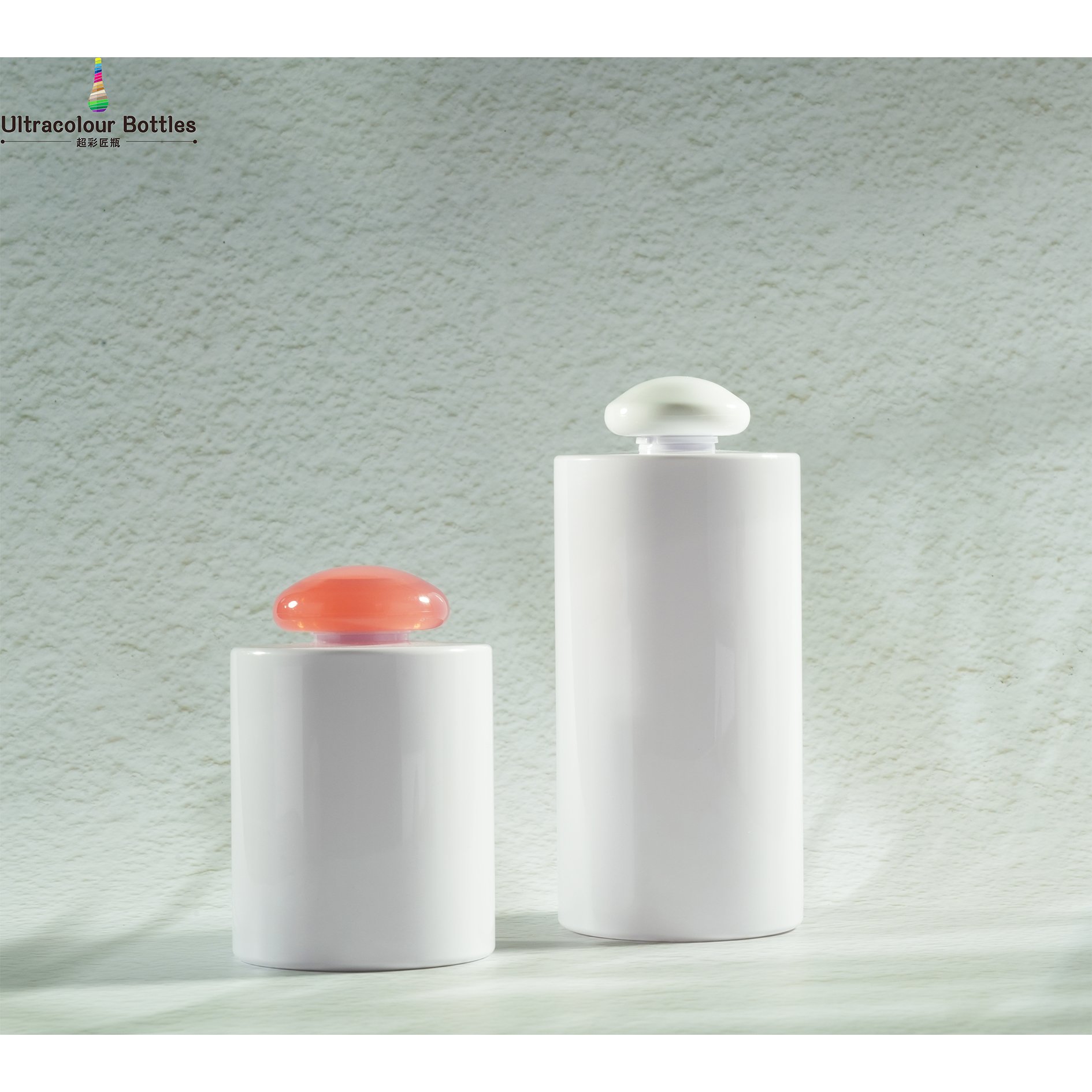 Factory Wholesale 500ml White Shoulder Body Wash Plastic Bottle With Mushroom Cap Bottle And shower gel Bottle