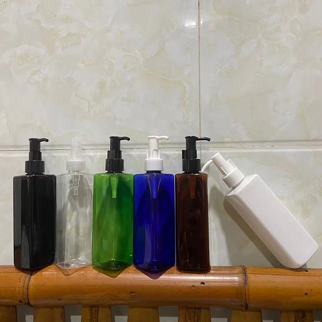 Hengjian 300ml 250ml 200ml 150ml Body Wash Lotion Shower Gel Bottle Square Shampoo Plastic Pump Bottle For Cleaning Solutions