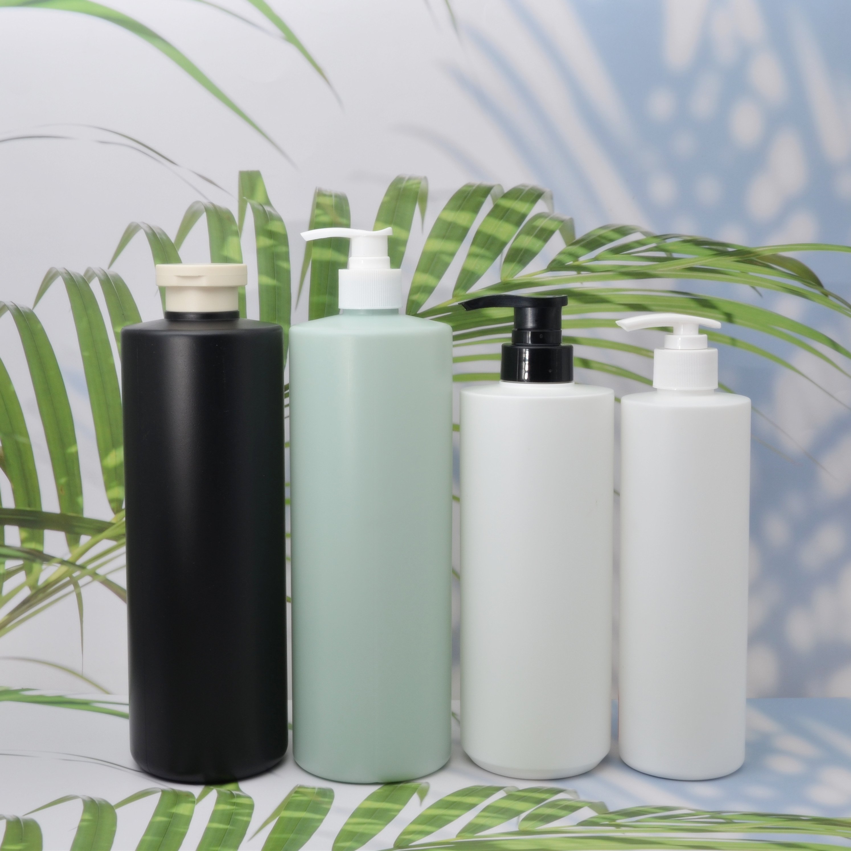 300ml 400ml 500ml Shampoo Bottle Matte Black Customize Cream PE Plastic Soft Touch Squeeze Bottle Lotion Butter Scrub Bottle