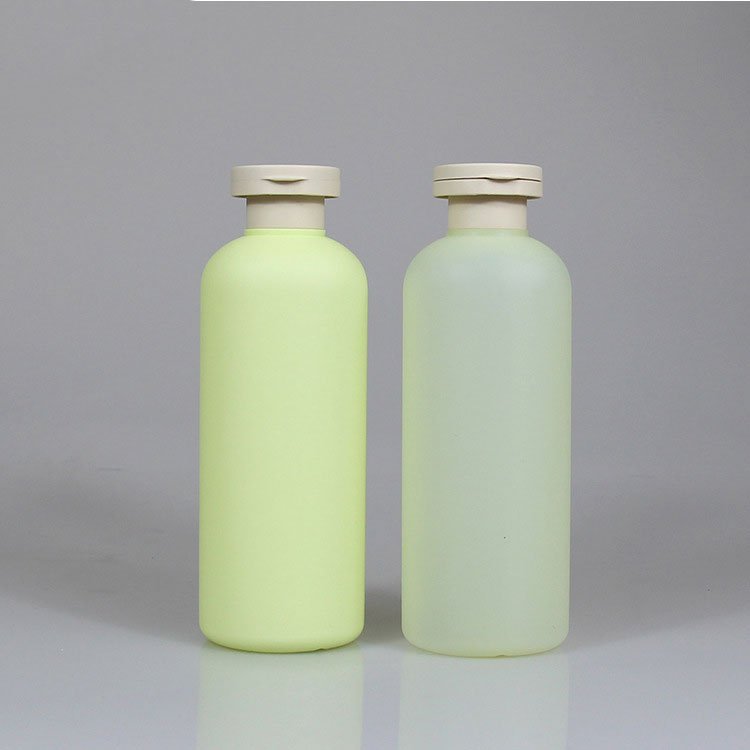 High-quality 200/250/300/400/500ml Green Light Green/brown Plastic Empty Shampoo Bottles With Flip Top Cap