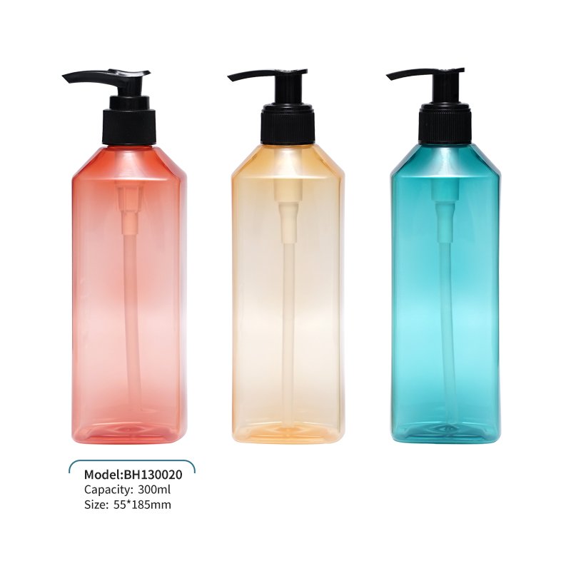 High quality 300ml cuscom color pet shampoo shower gel plastic bottles