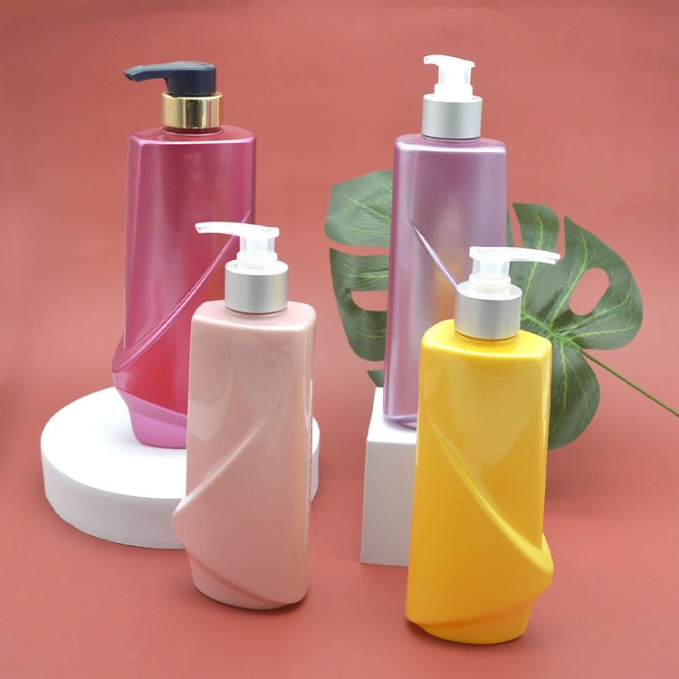 Plastic Luxury Empty for Hair Oil Bottles Applicator with Colored Lotion Pump 250ml Black 700ml Packaging Hair Oil Bottle PET
