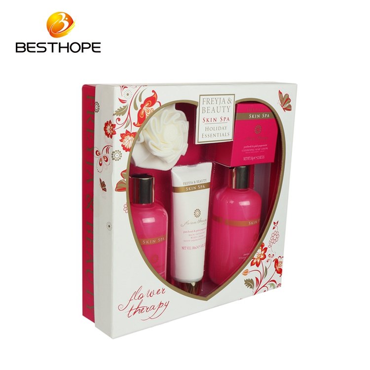 OEM elegant pink toiletry body care spa bath gift set for women