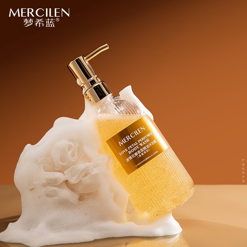 OEM ODM Private Label Skin Care Set Fragrance Whitening Moisturizing Body Wash Shower Gel 500ml Volume