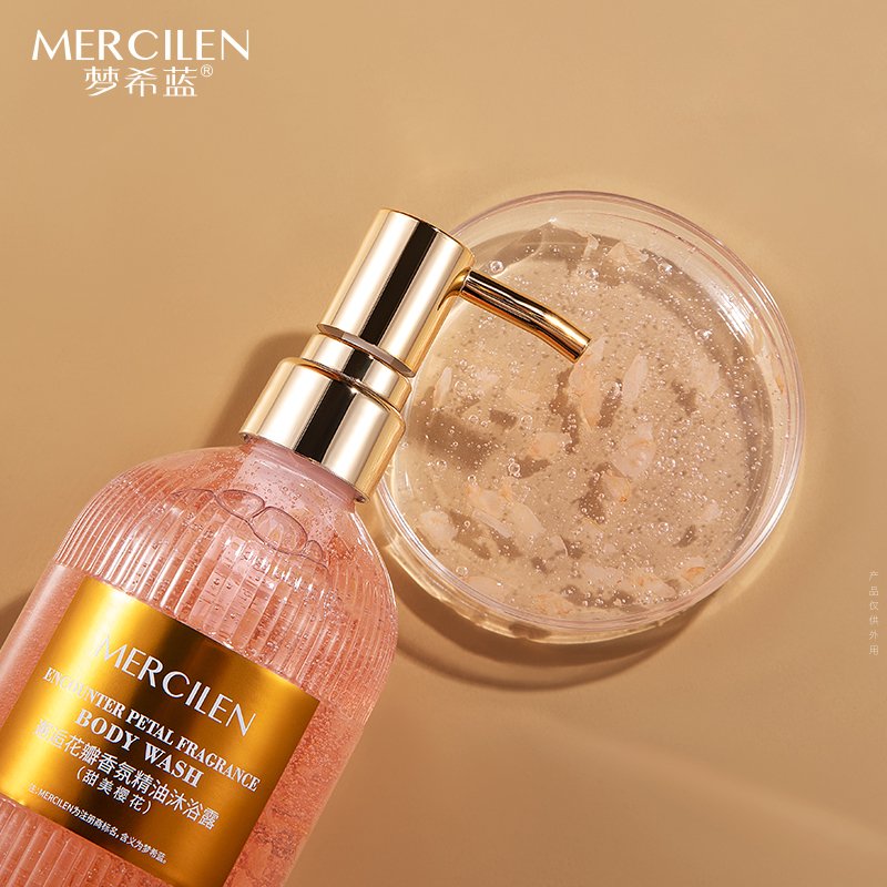 OEM ODM Private Label Skin Care Set Fragrance Whitening Moisturizing Body Wash Shower Gel 500ml Volume