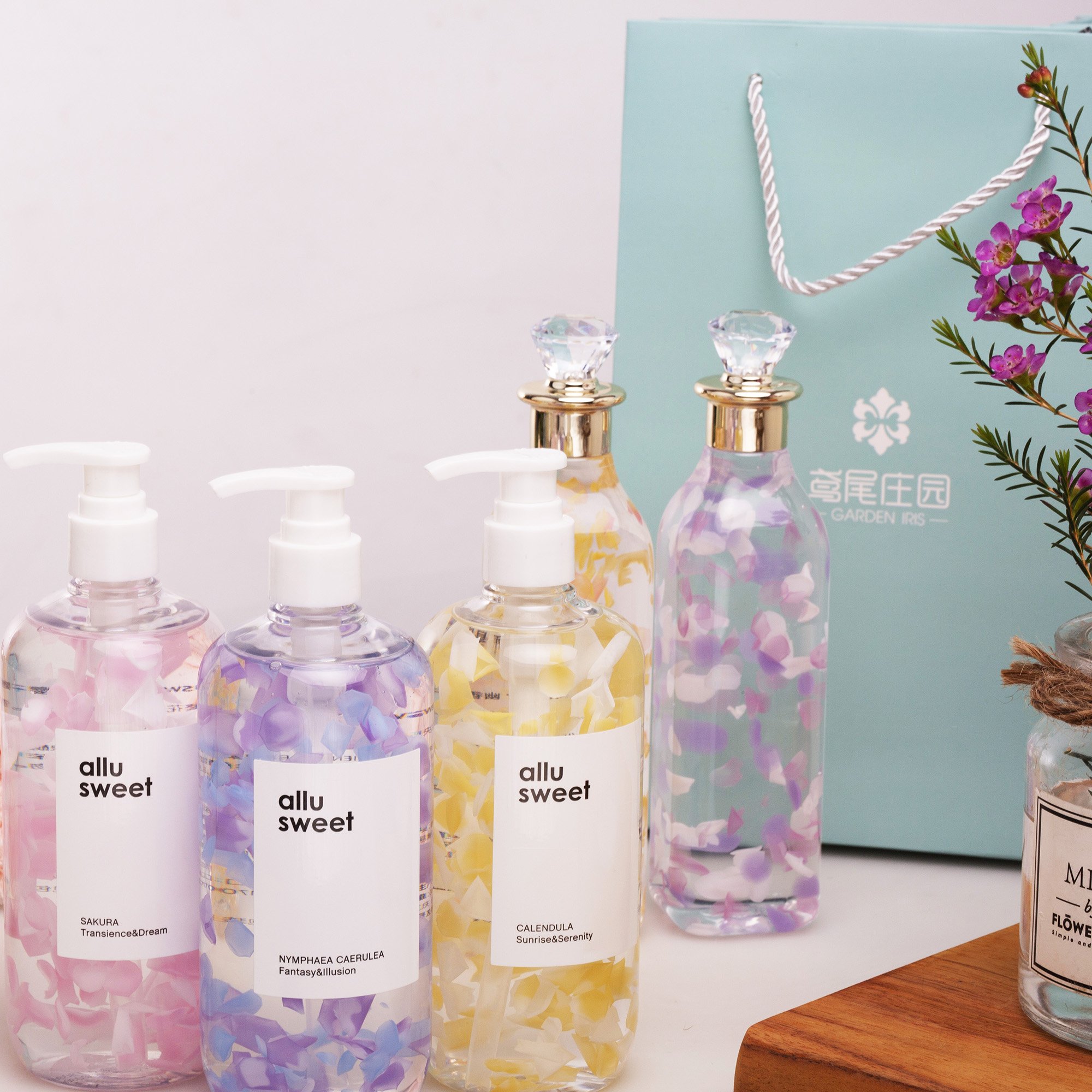 Shower Gel Petals Pink Rose With Esstencal oil Private Label OEM Whitening Body Wash