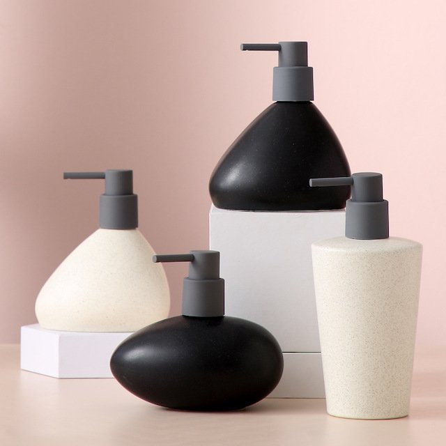 Lotion Pump Bottle for Kitchen Bathroom Countertop Shampoo Laundry Shower Gel Round Ceramic Soap Dispenser 400ML