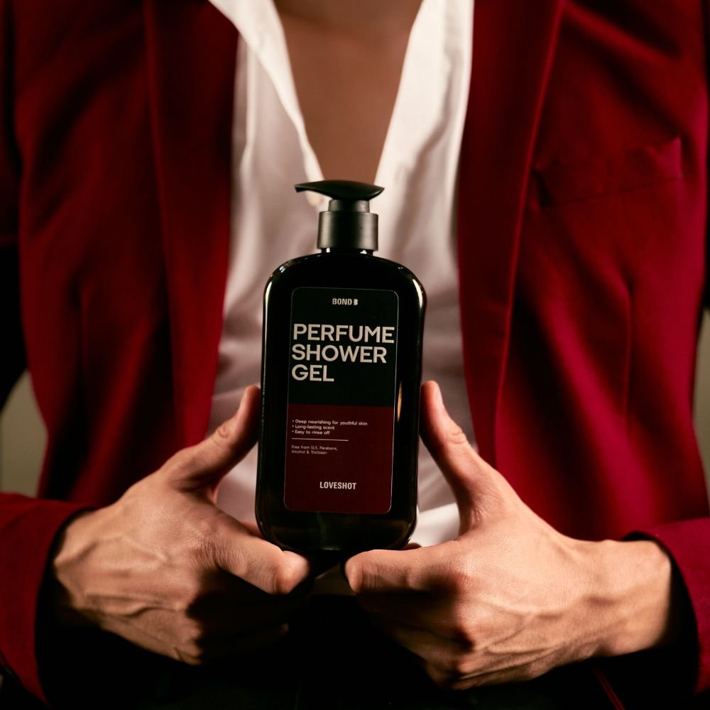 Loveshot 500 ml Bond Perfume Shower Gel Refreshing Clean Moisturizing Nourishing Whitening Body Wash Men Women Unisex Adult Foam