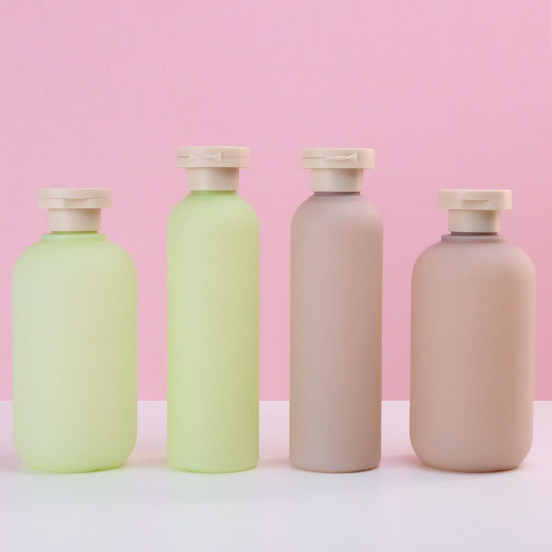 Stock Frosted PE Bottle 300ml Body Wash Lotion Bottle Shampoo Shower Gel Plastic Bottle Packaging With Lids