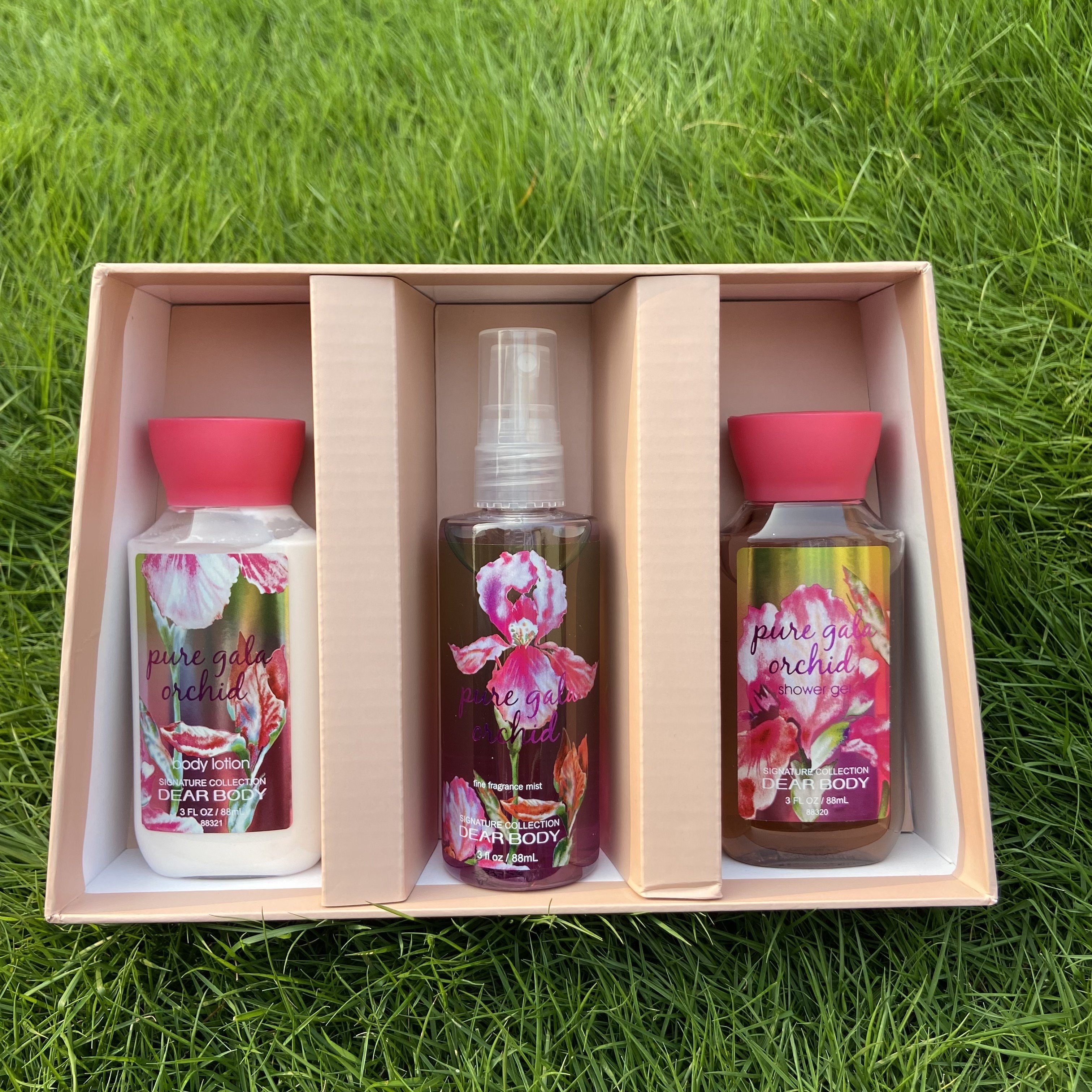 Wholesale price lasting fragrance body spray perfume body lotion shower gel bath gift set