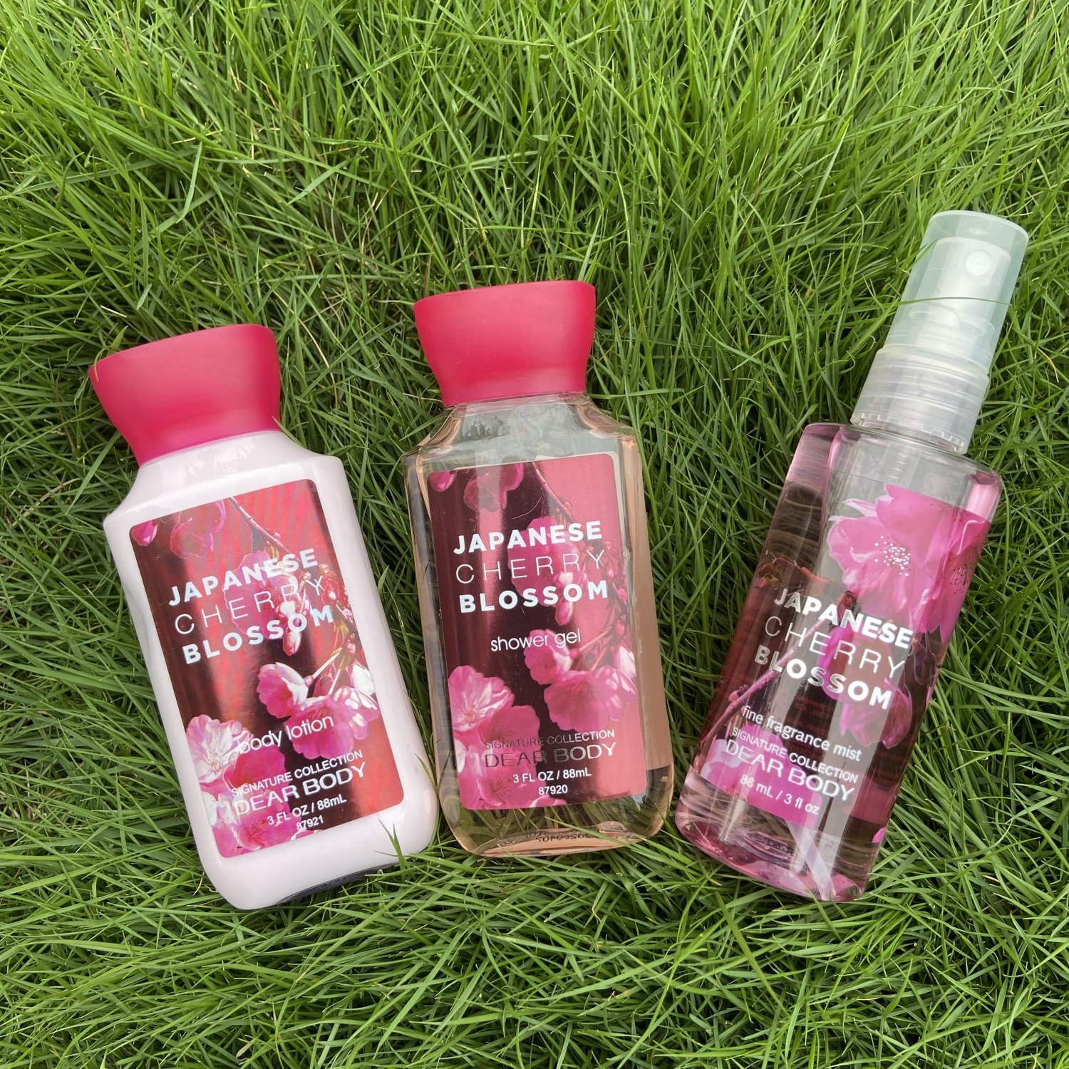 Wholesale price lasting fragrance body spray perfume body lotion shower gel bath gift set