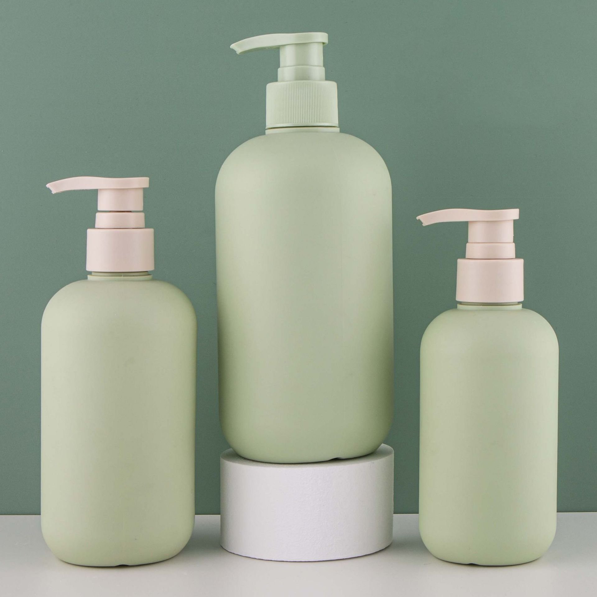 T0906-G SHUNXU 300/400/500ml Plastic bottle Press Pump round shoulder Shower Gel Shampoo sanitizer bottle