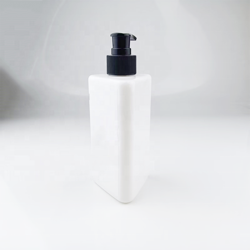 promotion private label 300ml shower gel empty PET plastic lotion bottle with pump