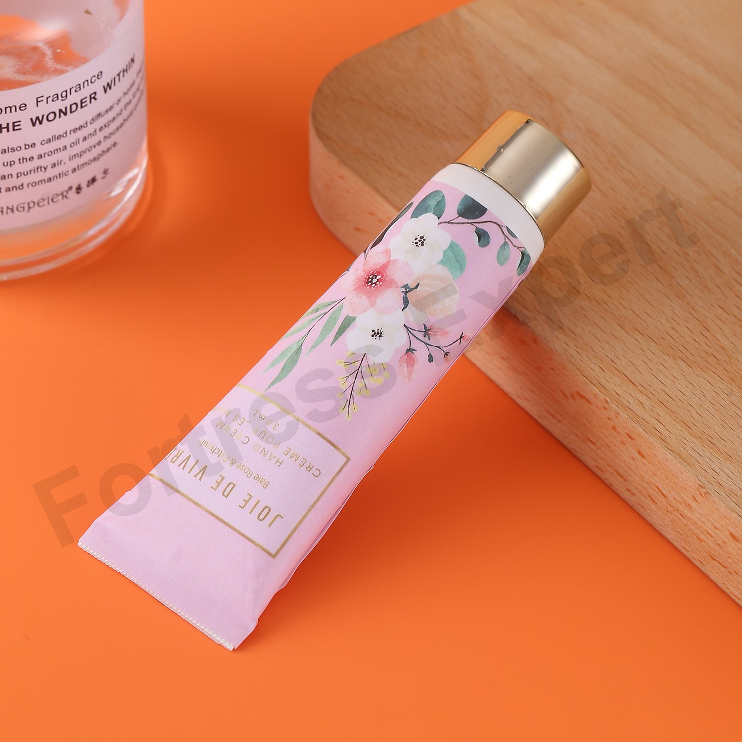 OEM ODM Private Label Natural Organic Hot selling Natural Moisturizing Smoothing Hand Cream Nail grinding Gift Set