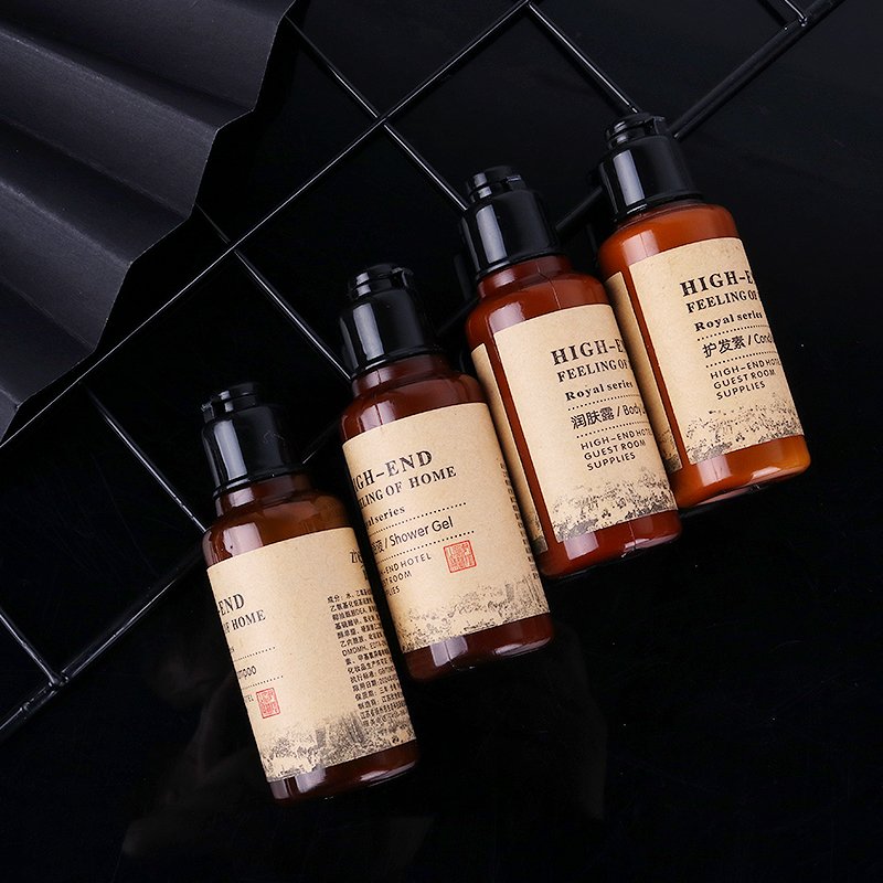 Disposable Plastic Shower Gel Bottles Custom Logo Hotel Bathroom Toiletries Shampoo Soap OEM Travel Size Shampoo Tooth Past Kit