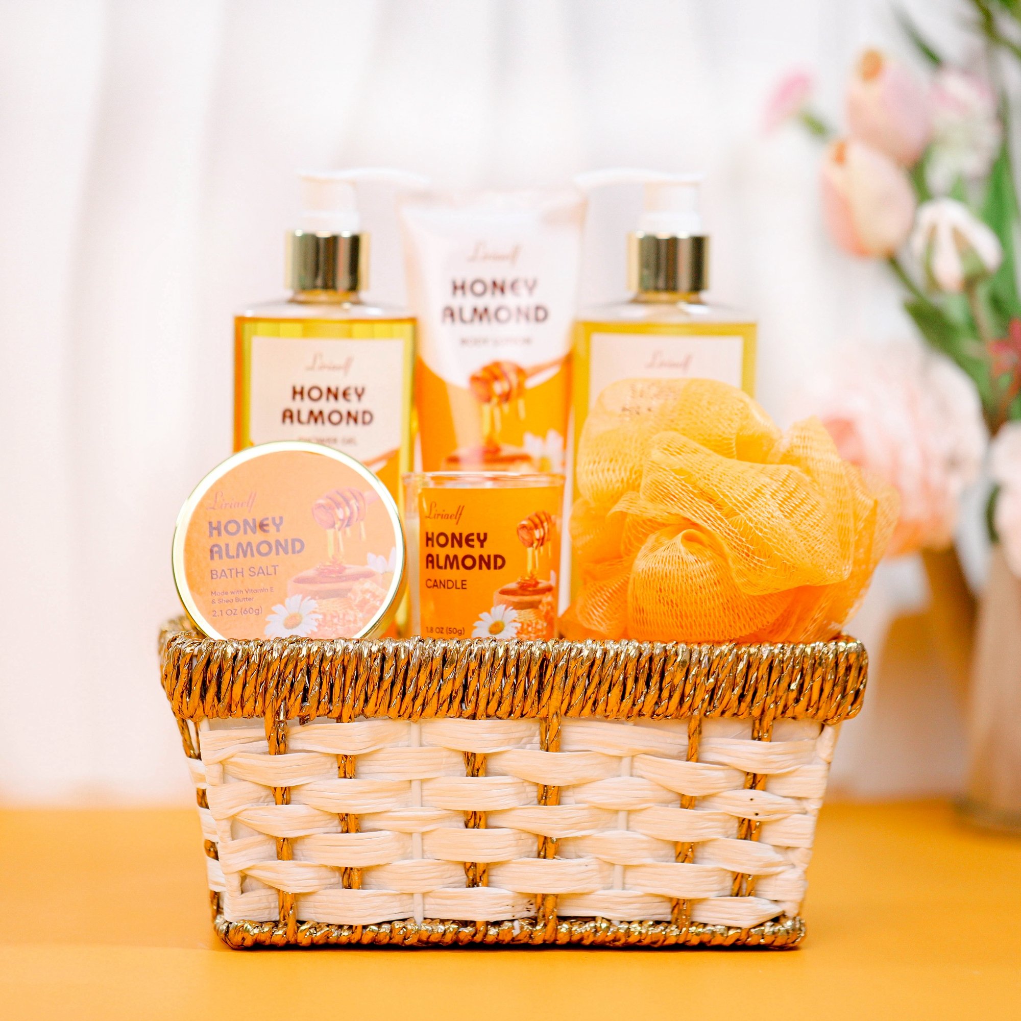 New design honey almond shower gel body lotion bubble bath salt puff spa gift baskets set for women
