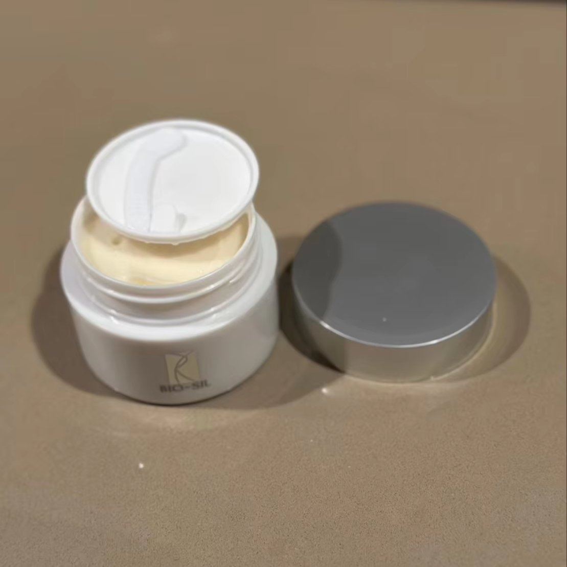 Bio Sil Absolute shower gel Natural Body Customized Acid Beauty Perfume Heathy skin Canannabis scrub Acid Face