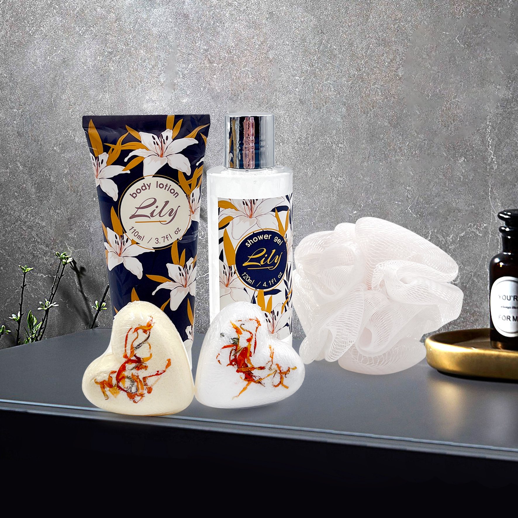 Wholesale Luxury Body Care shower gel set Spa Kit body wash Body Lotion Bath fizzer Birthday Gifts Set