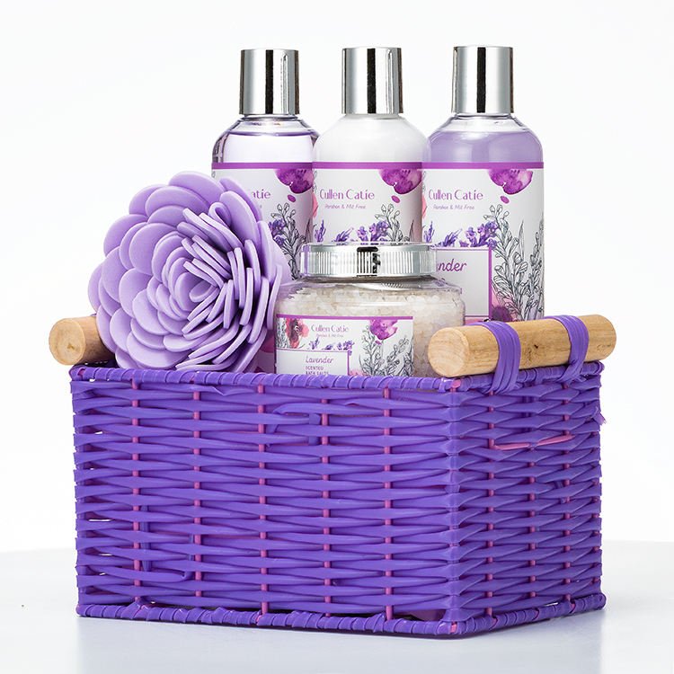 Lavender Scented Personal Care Spa Basket gift set OEM & ODM plant customized wholesale body bath salt exquisite packaging