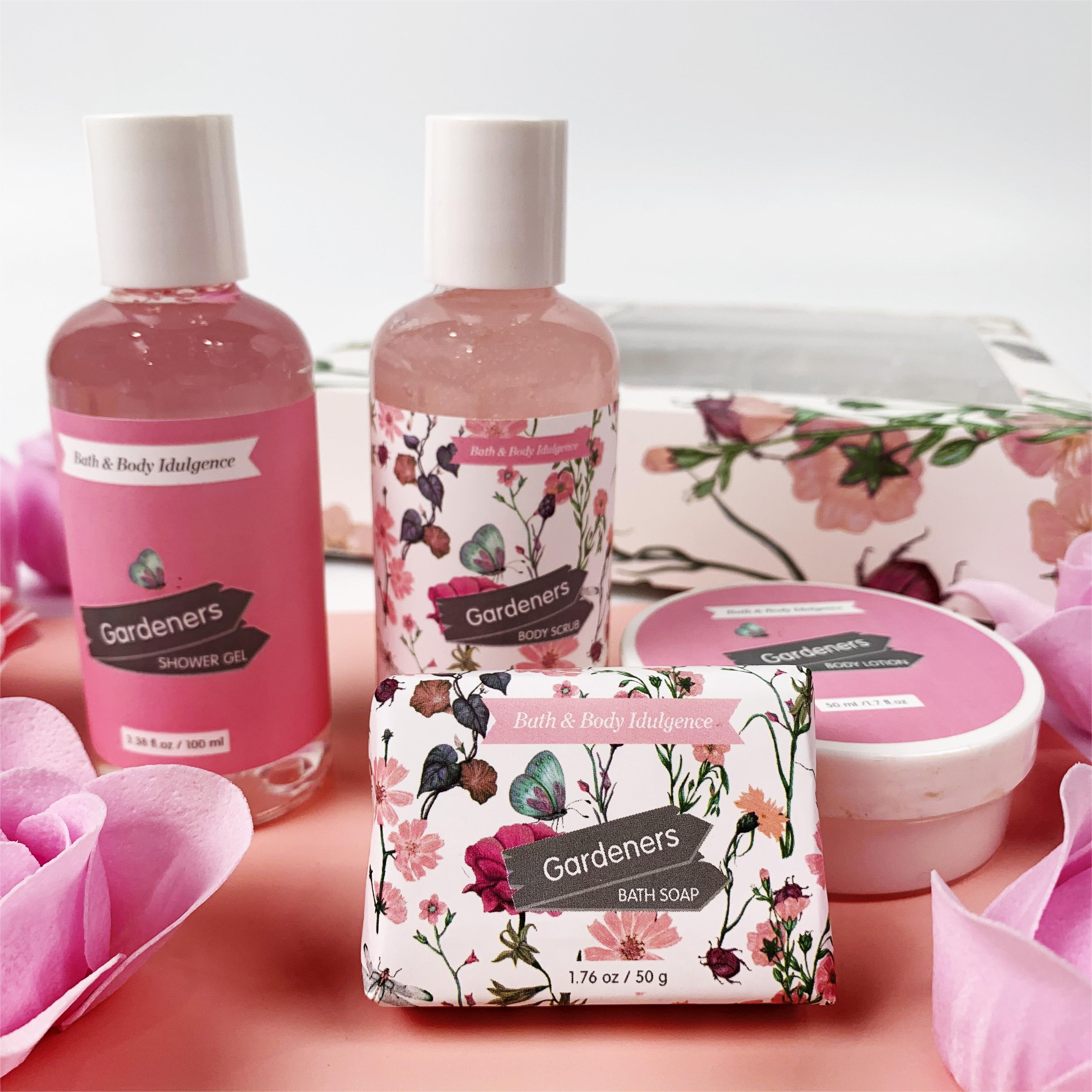 OEM/ODM Cleaning Shower Gel Bath Soap Moisturizing Nourishing Body Lotion Body Scrub Set Gift Bath