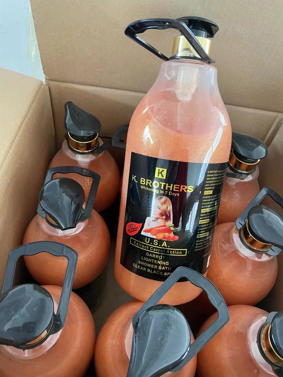 Wholesale body skin care wash perfumed shower gel pawpaw carrot bath whitening shower gel low price k brother
