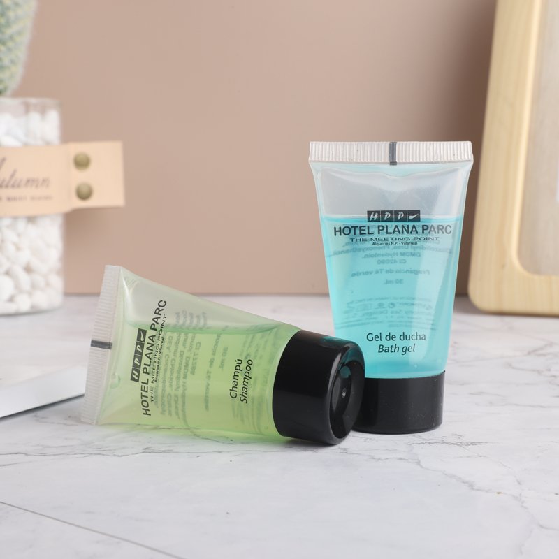 Customized Hotel Disposable Moisturizing Shampoo and Shower Gel for Body Use Perfect Bath Gift Sets in Bulk