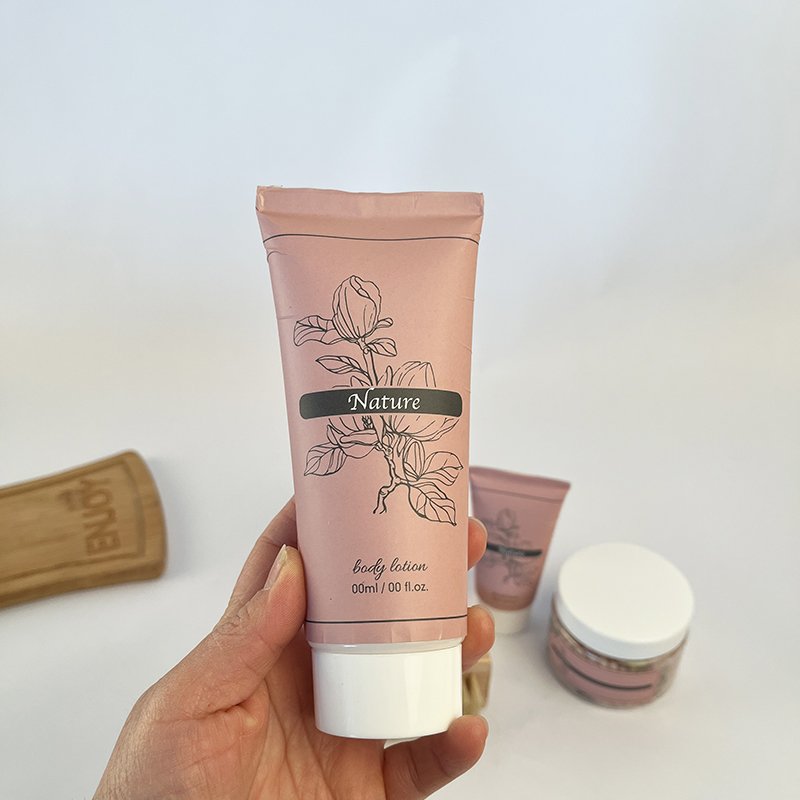 2023 New Design Wholesale Organic Body Care Gifts For Women Flowers Shower Gel Spa Bath Gift Set