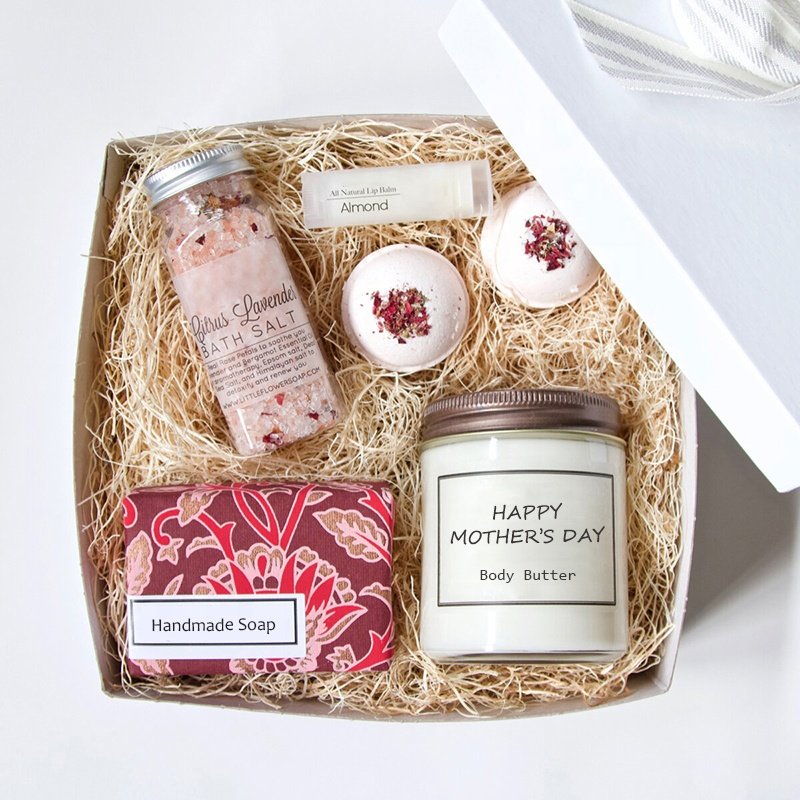 Wholesale Luxury Body Care Spa Kit Valentine's Day Private Label Bath Gift Set Mothers Herbal Liquid Children Use Home Spa