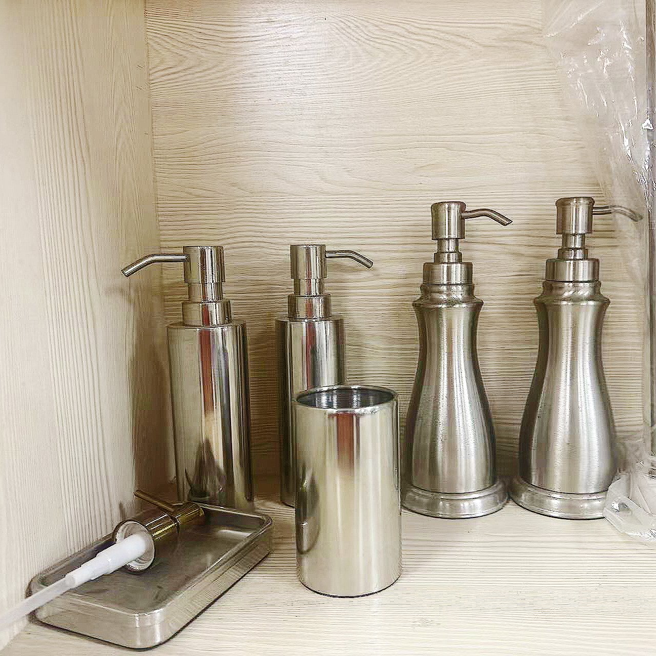 Custom Size Liquid Soap Dispenser Shower Gel Bottle Bulk Empty Wash Pump Bottle For Bathroom