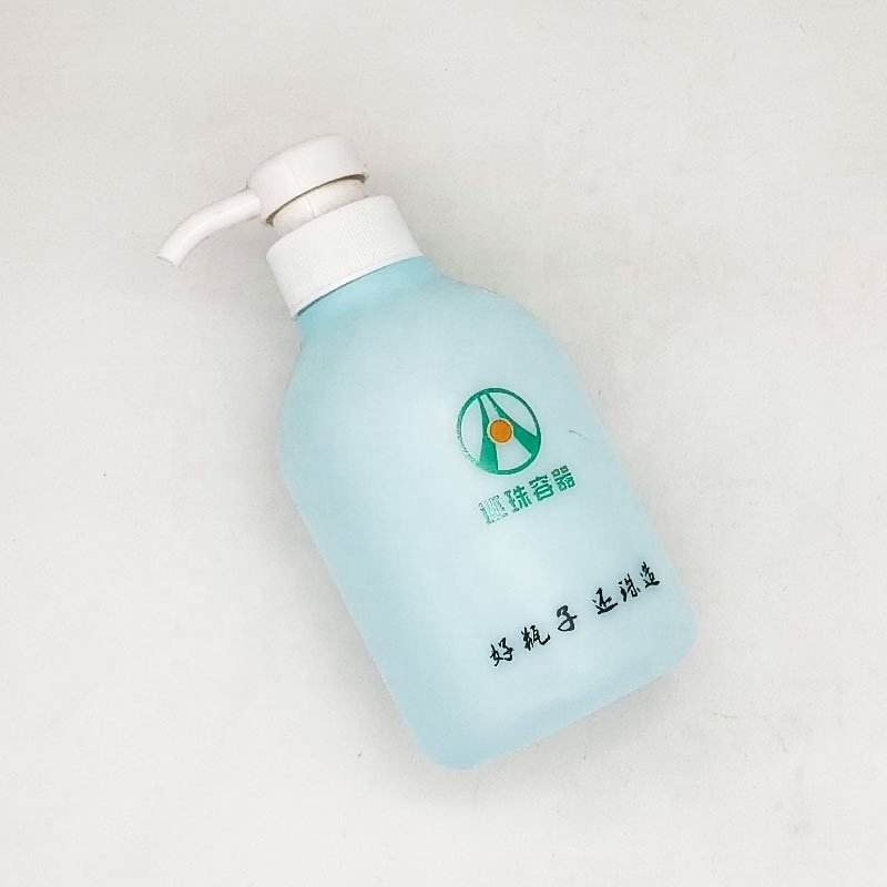 Custom 400 ml Matte Lotion Soap Gel Packaging Fat Round HDPE Soft Touch Plastic Pump Shampoo Body Wash Shower Gel Bottles