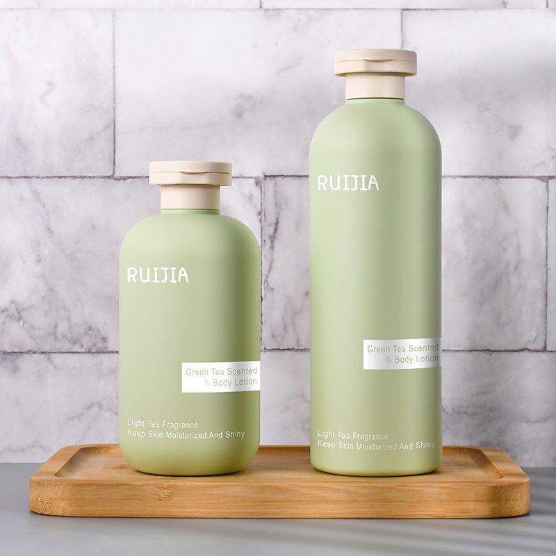 Popular Custom Soft Touch Green HDPE Shampoo And Hair Conditioner Container 200ml 300ml 500ml Plastic Shower Gel Squeeze Bottle