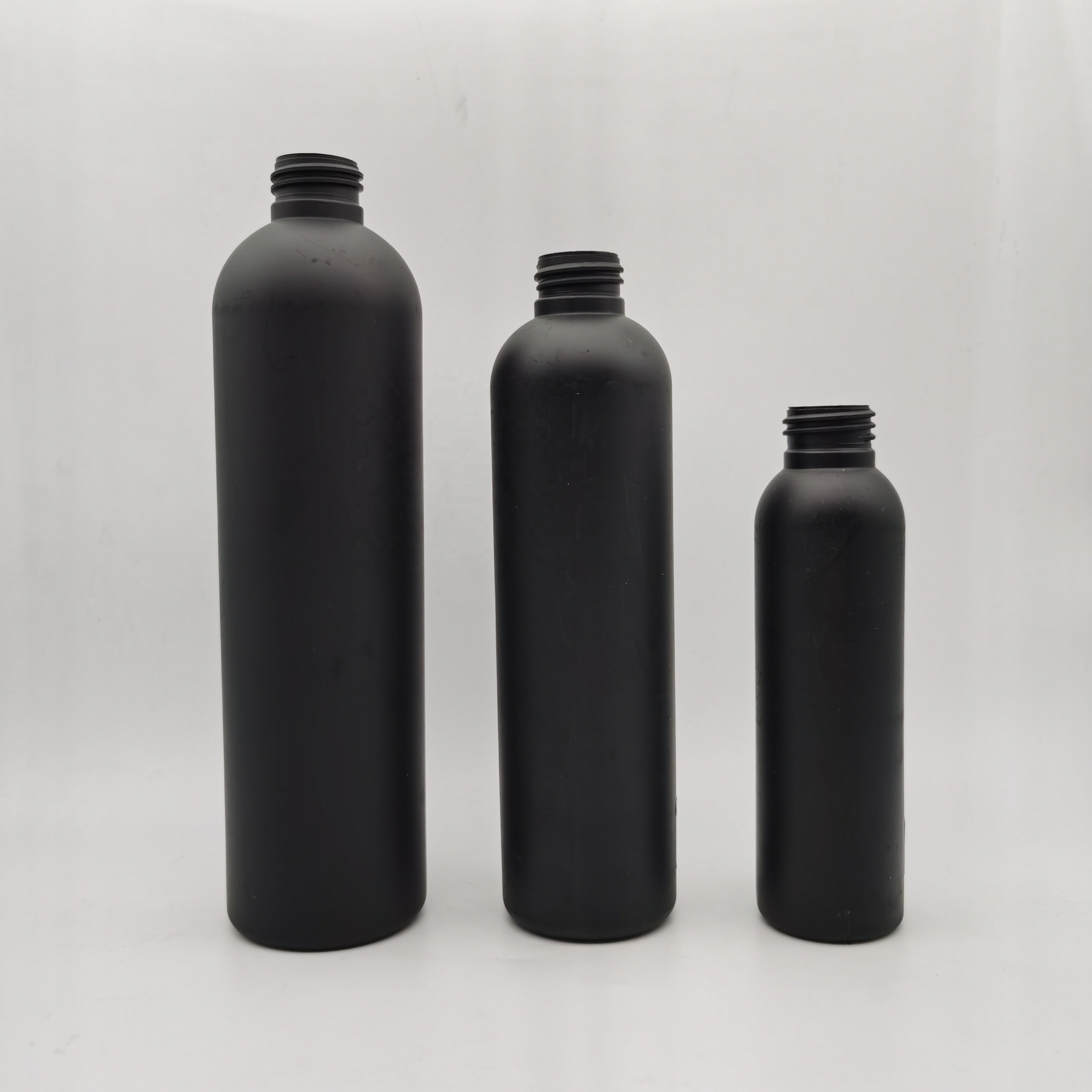 Matte Plush HDPE Plastic Cosmetic Packaging Soft Touch Squeeze Body Lotion Bottles Shampoo Bottle 300ml