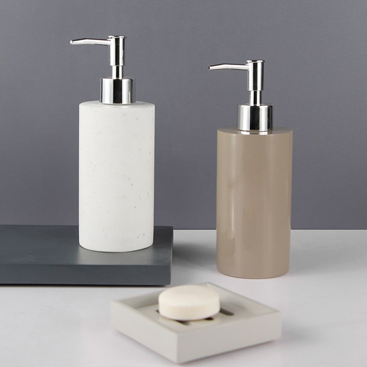 Polyresin hotel hand wash conditioner soap dispenser lotion and shower gel bottles