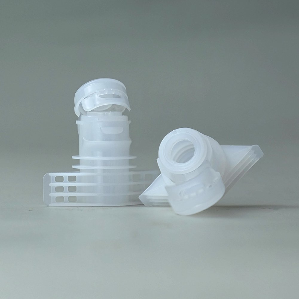 Non spill shampoo shower gel facial cleanser cosmetic pack pouch plastic flip top spout cap