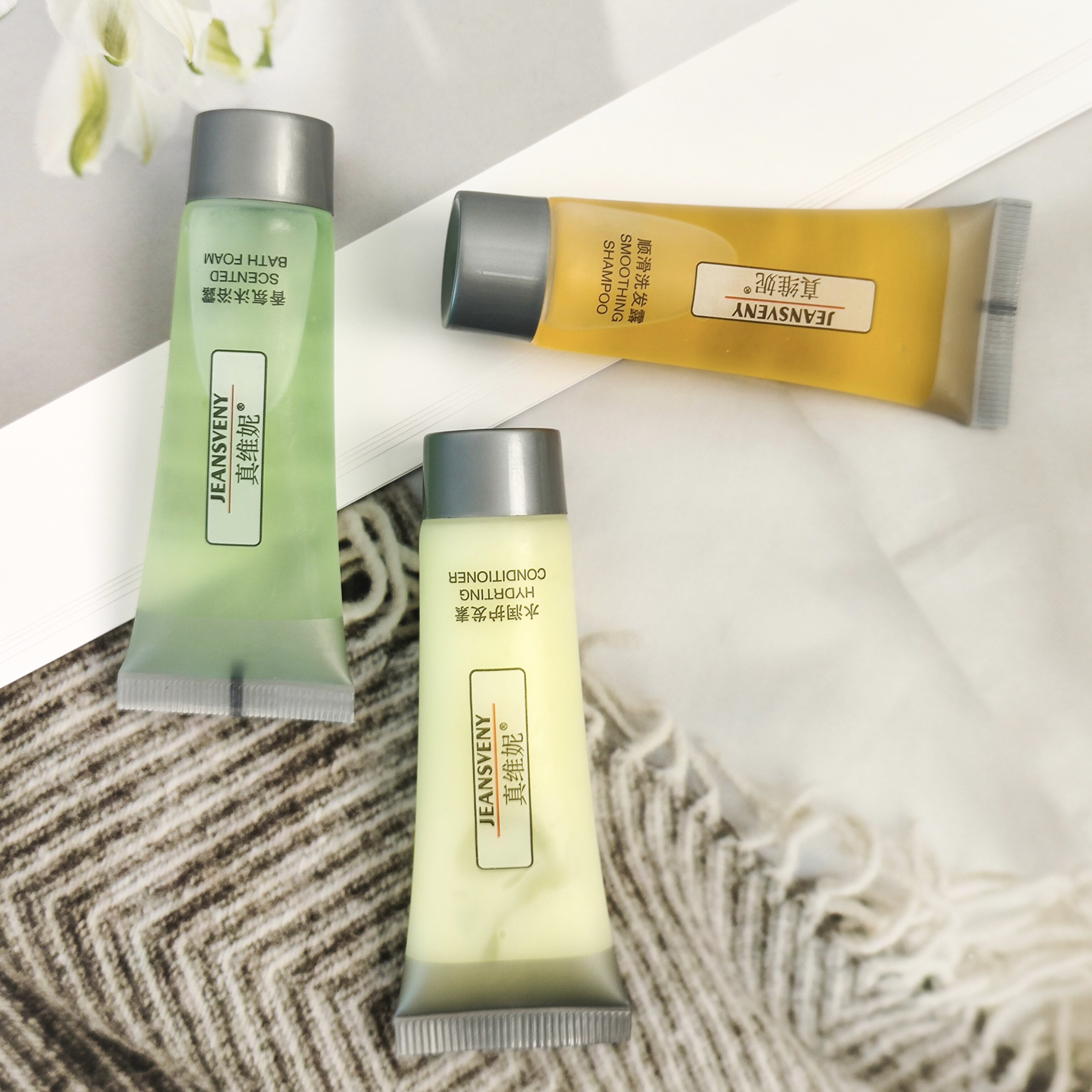 The hotel special shower gel factory sells safe and comfortable hotel supplies sets