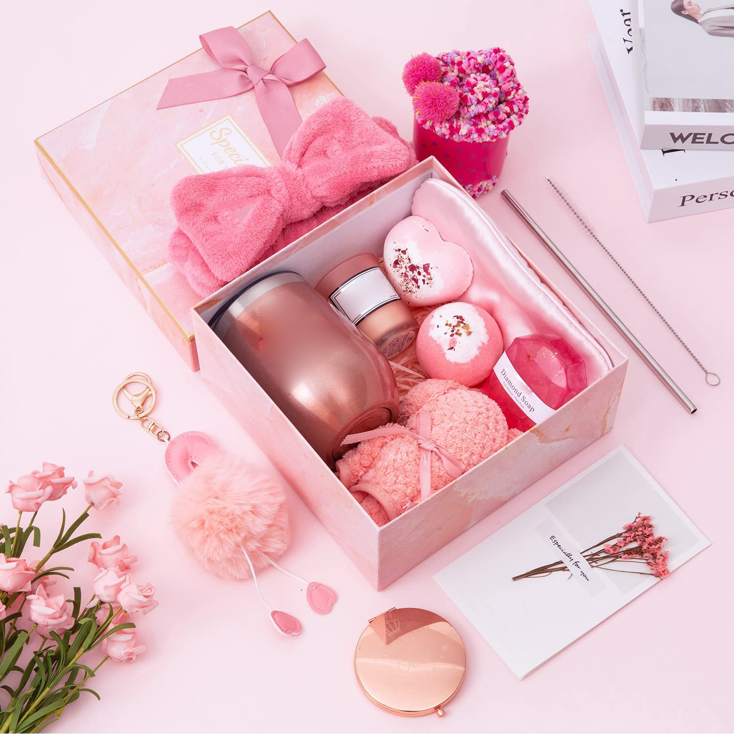 Private Label 13 Items Unique Female Gift Relaxing Care Package Vegan Skincare Soap Eyemask Bath Bomb Relaxing Spa Gift Basket