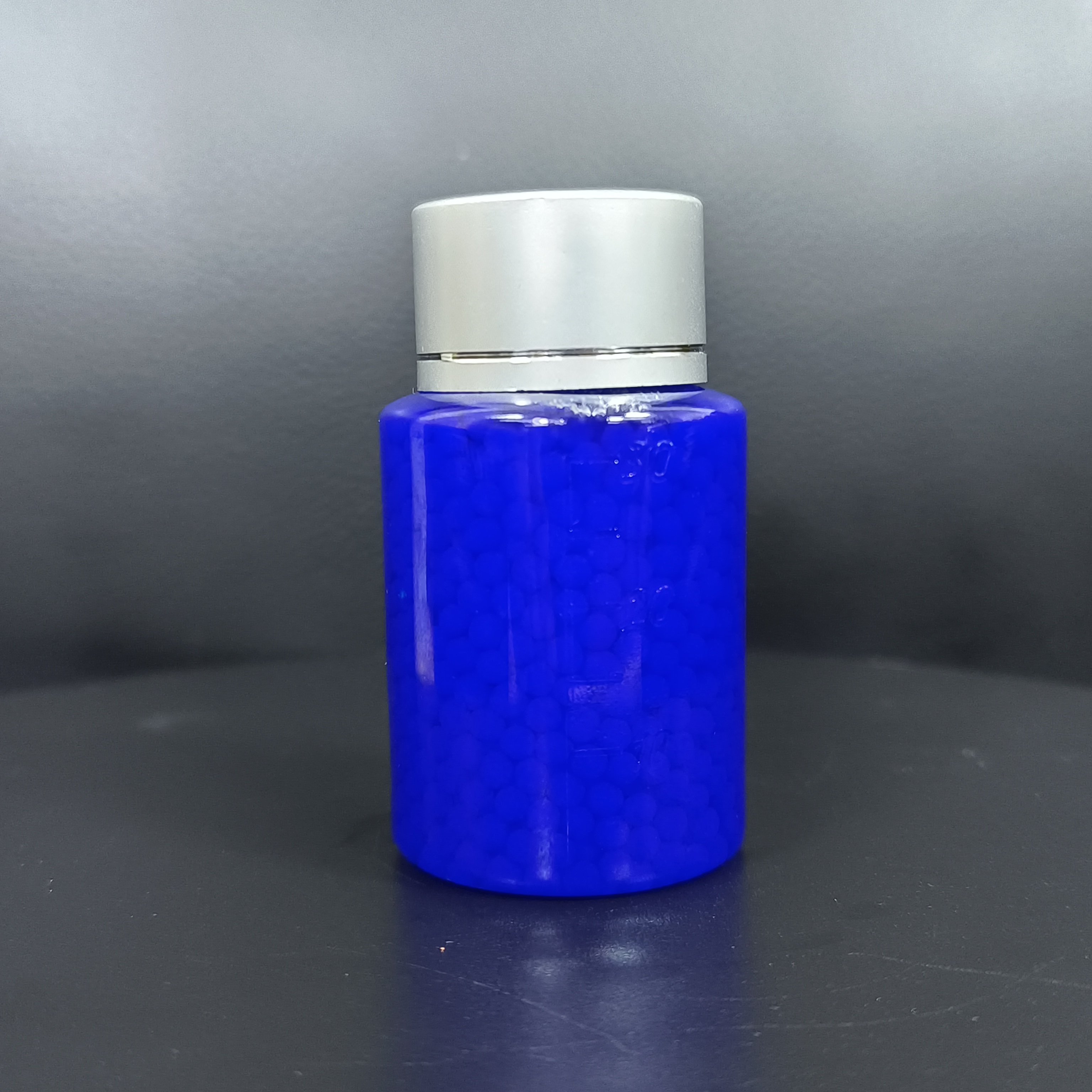 Pearl beads raw material for serum, encapsulated active ingredients like vitamins and plant extracts