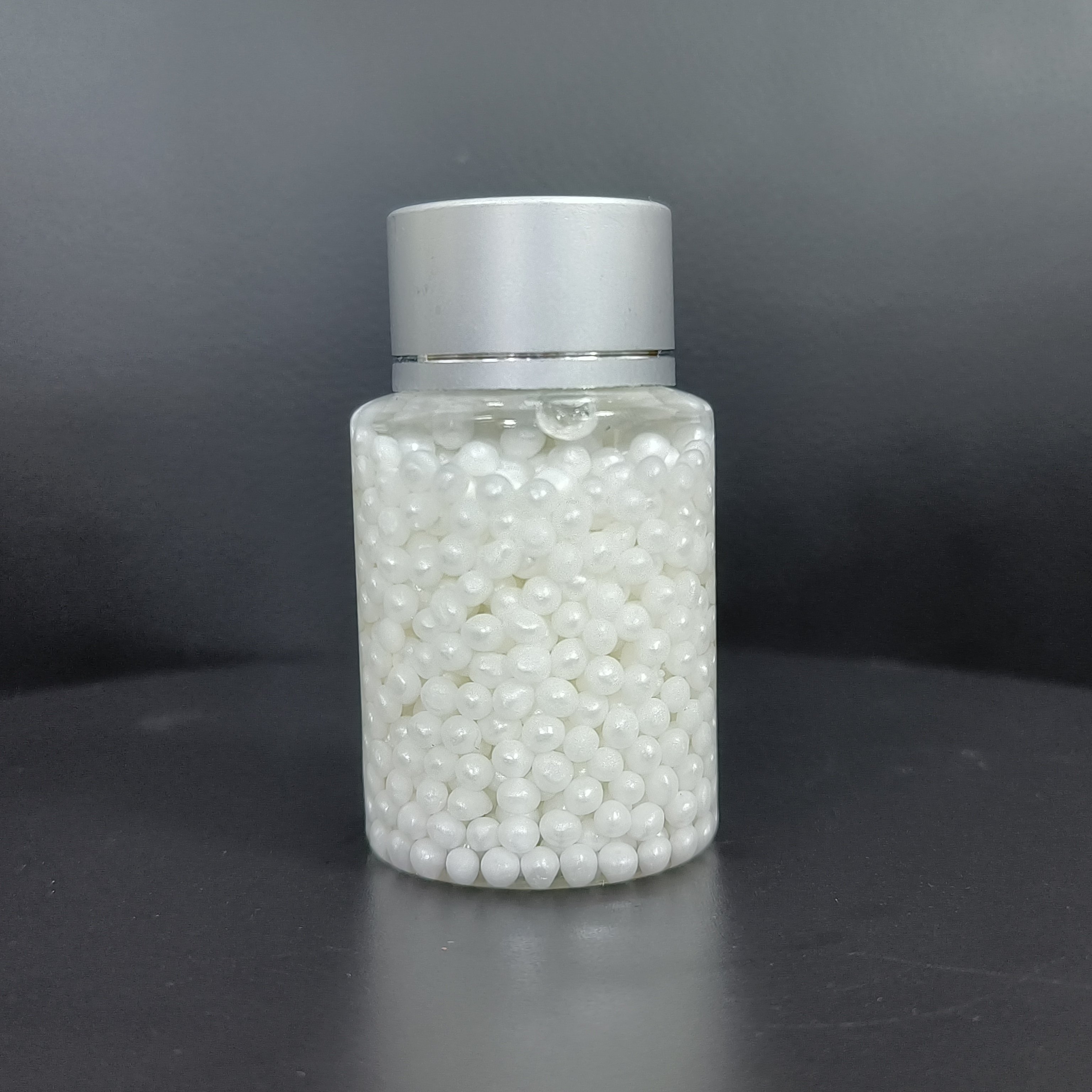 Pearl beads raw material for serum, encapsulated active ingredients like vitamins and plant extracts