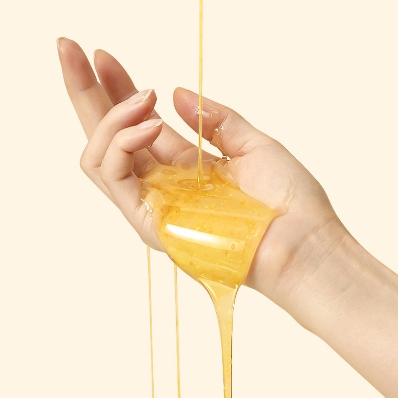 OEM Natural Camellia Hyaluronic Acid Amino Acid Body Wash Moisturizing Whitening Golden Luxury Shower Gel with your logo