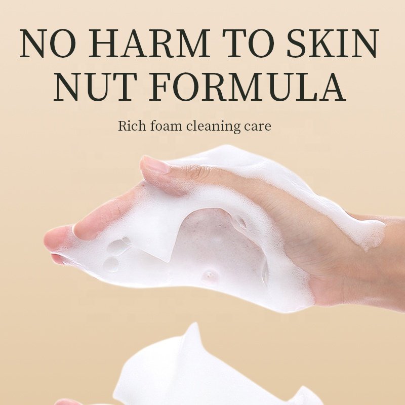 MIDUO OEM Wholesale 300ML 500ML Custom Whiten Lighten Vitamin C Kojic Acid Exfoliate Scented Moisture Body Wash Bath Shower Gel