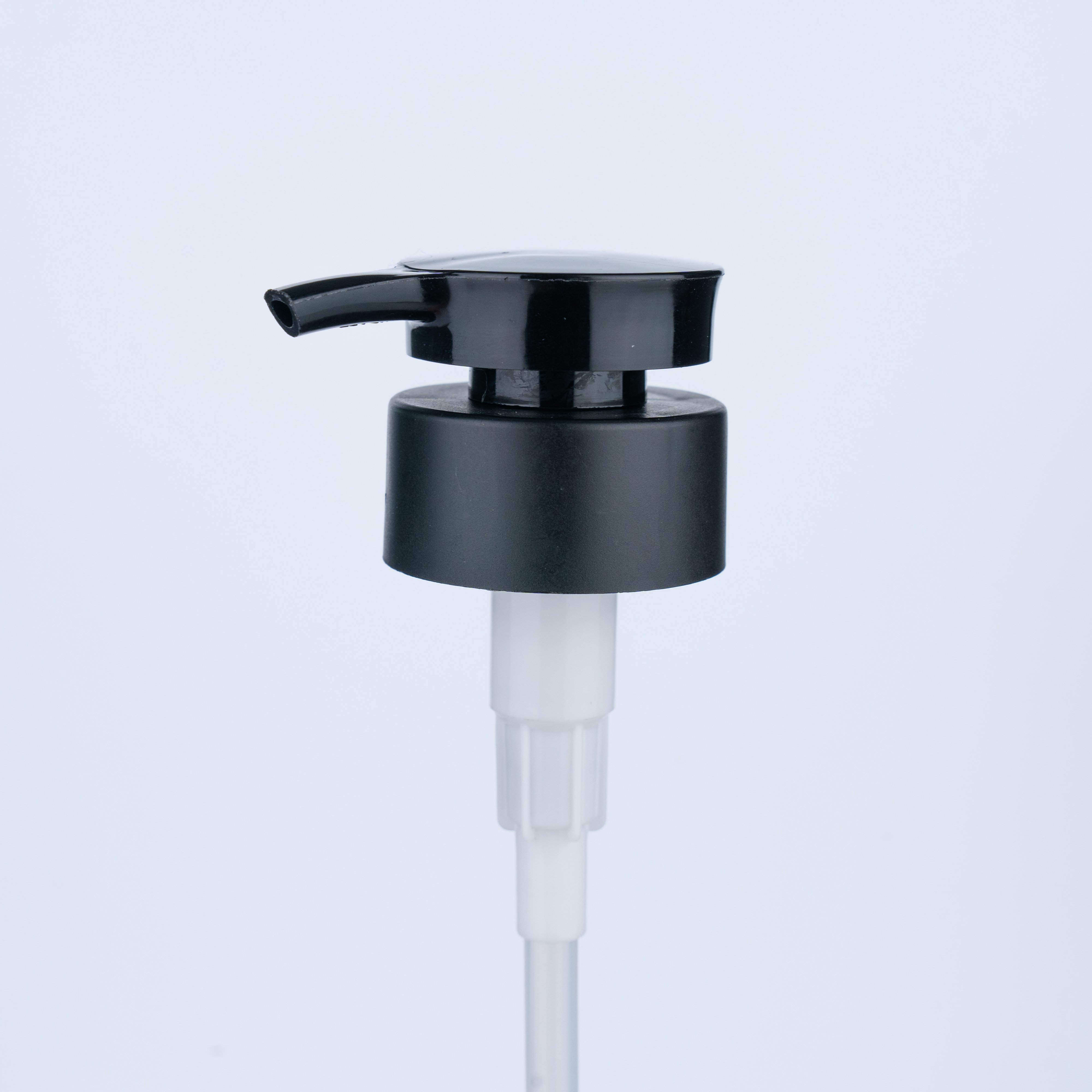 28/400 Black Hand Lotion Pump Dispenser Skin Care Liquid Soap Lotion Pump Conditioner Shower Gel Pump Dispenser